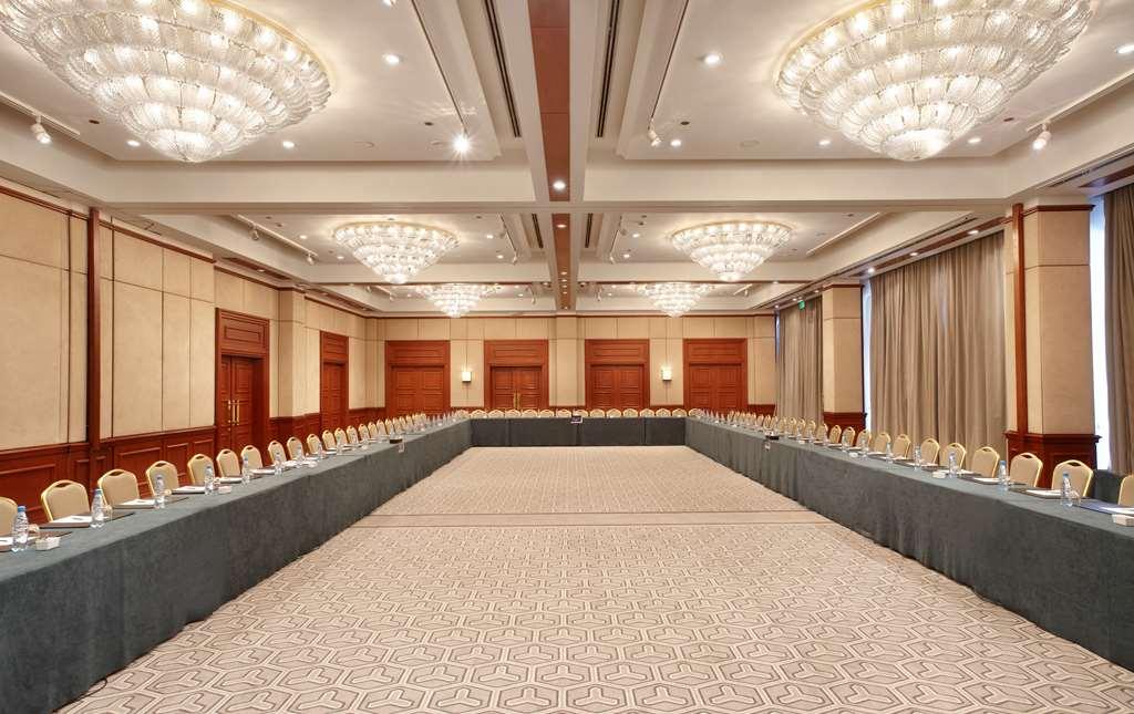 Hyatt Regency Bishkek Hotel Faciliteiten foto